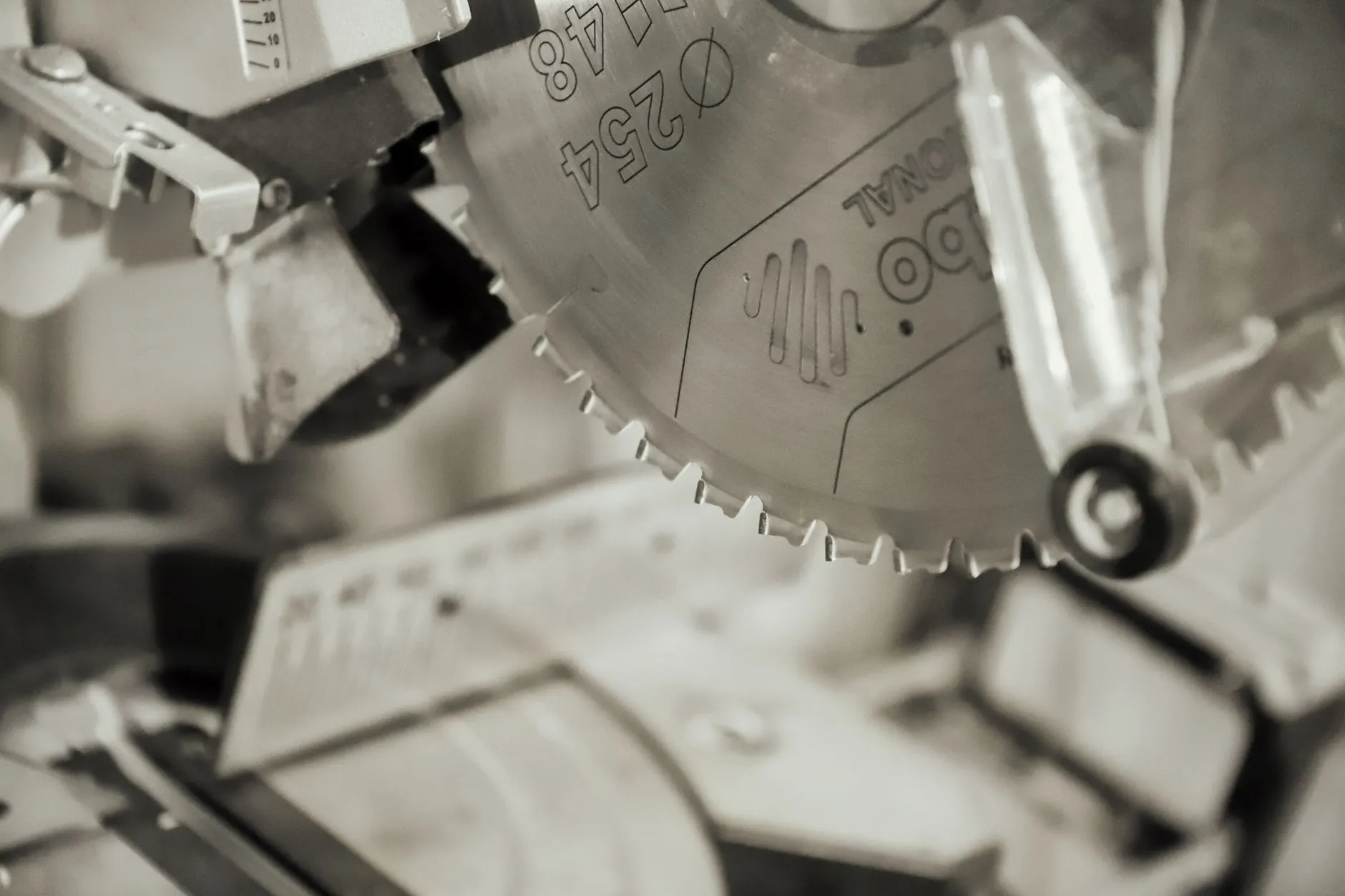 2025年供应链管理软件光盘技术升级方向与选型要点